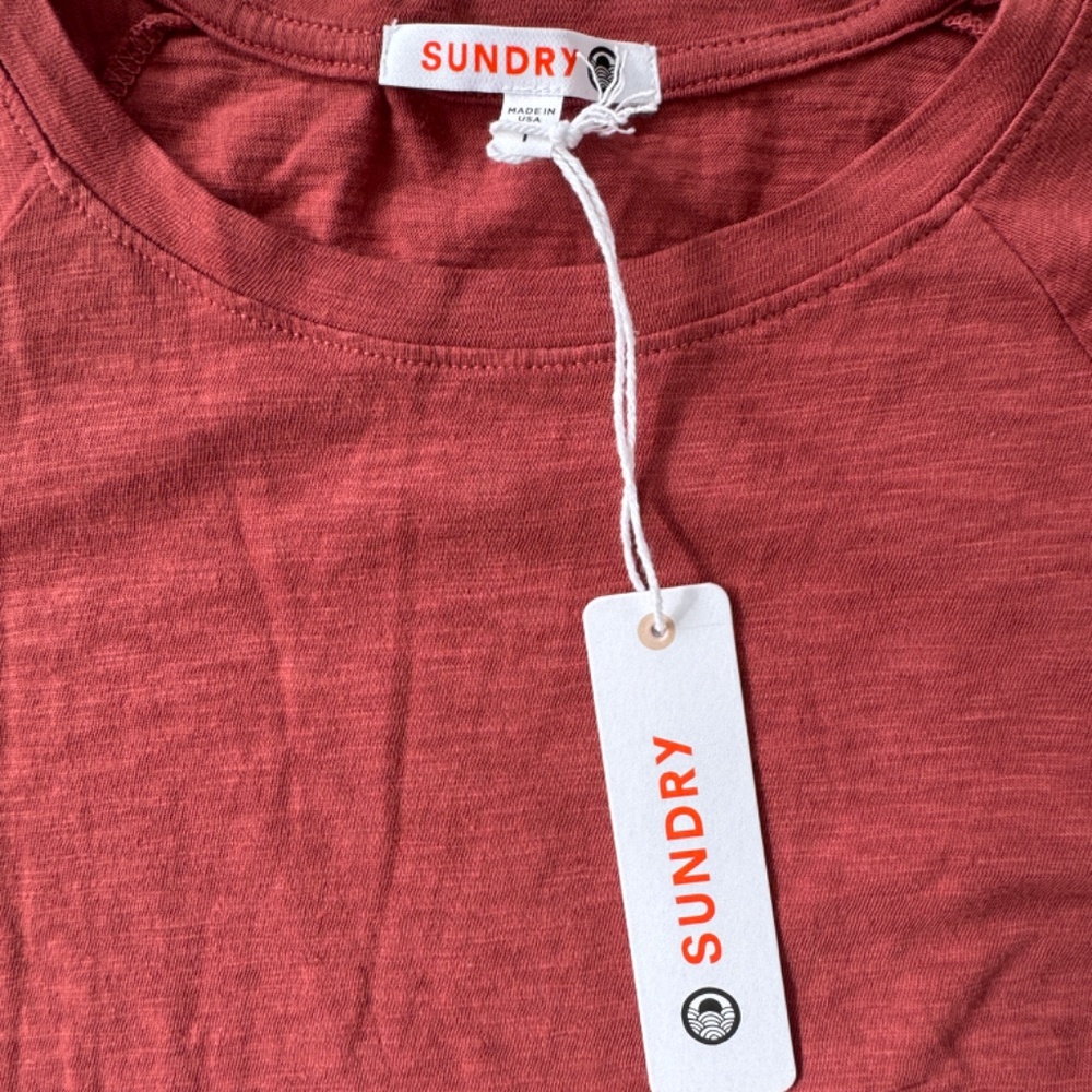Sundry Puff Sleeve Raglan Tee - Picture 2 of 3